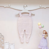 Jardineira Bolinha Bordada Rosa Bebe ( PP )