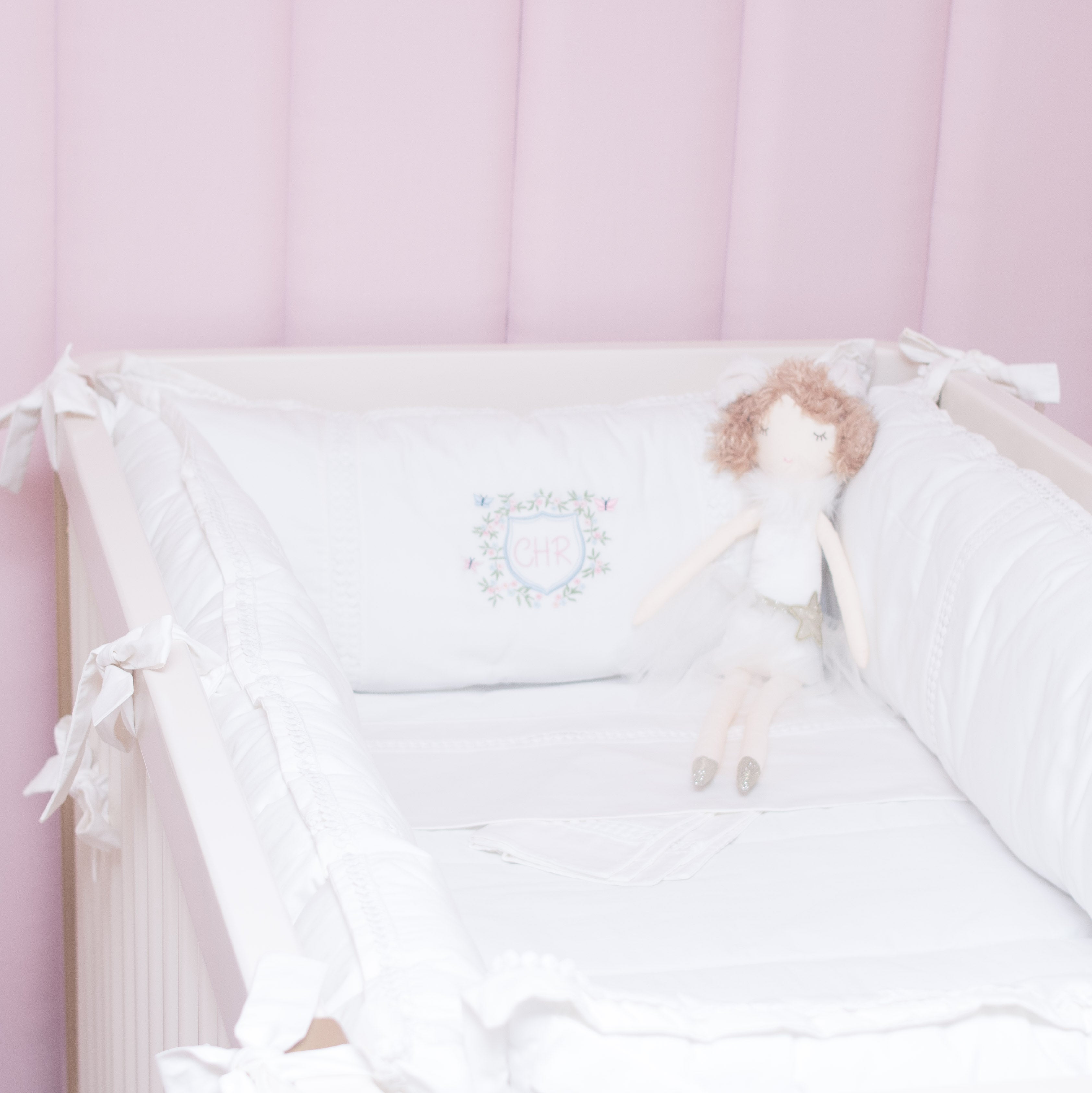 Protetor De Berço Trabalhado