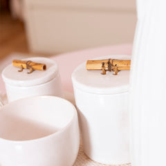 Kit Higiene Bambu Branco Com Garrafa