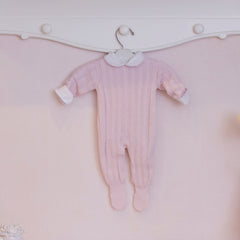 Macacão Tricot Trança Nova Rosa Bebe ( PP )