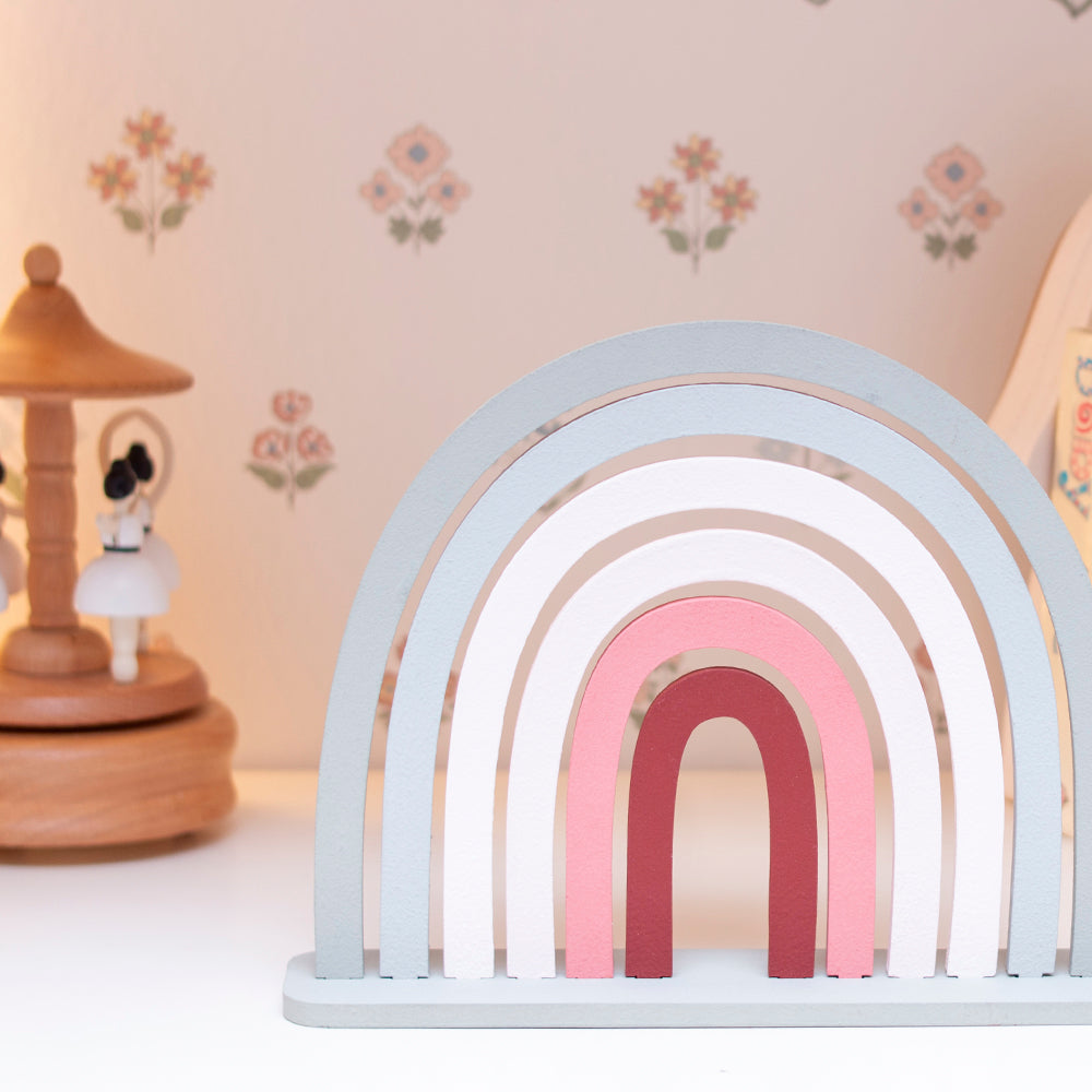 Enfeite De Prateleira Arco Iris - Coleção  Coração De Mãe