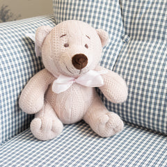 Urso De tricot rosa